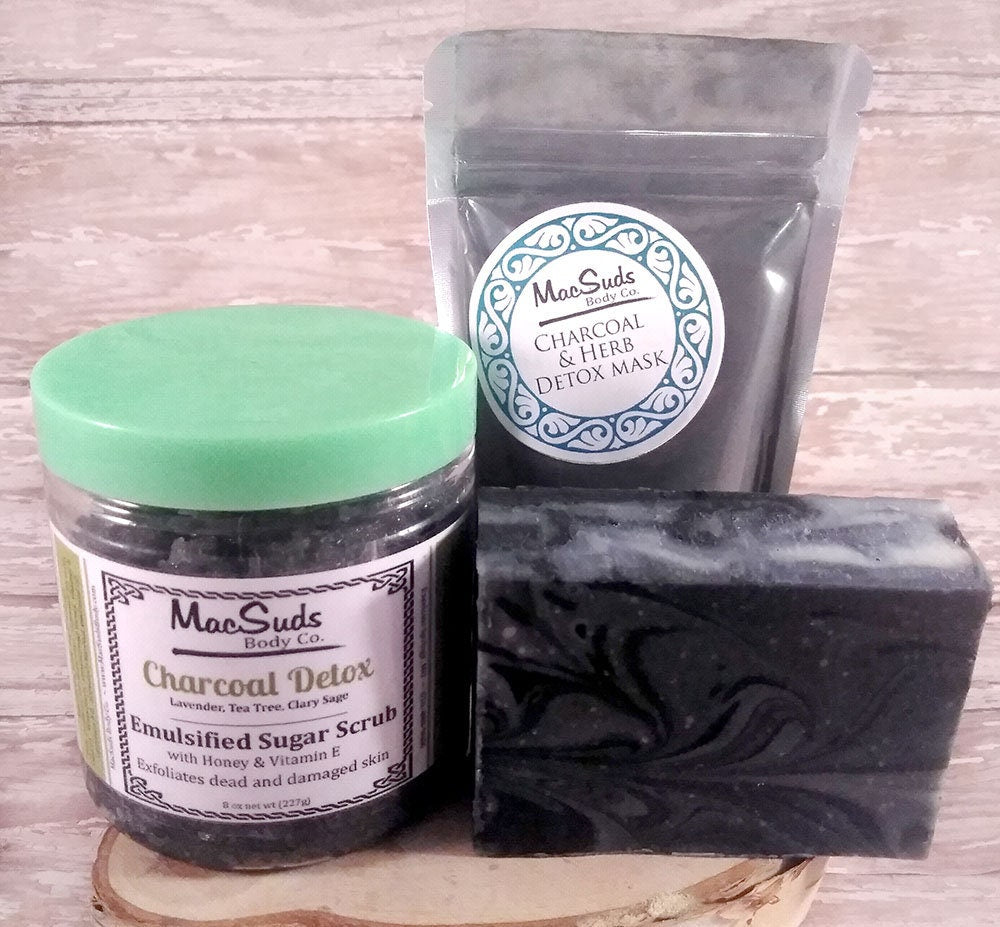 Charcoal & Herbal Bentonite Clay Face Mask