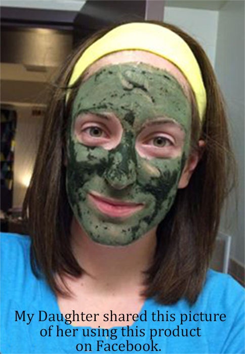 Charcoal & Herbal Bentonite Clay Face Mask