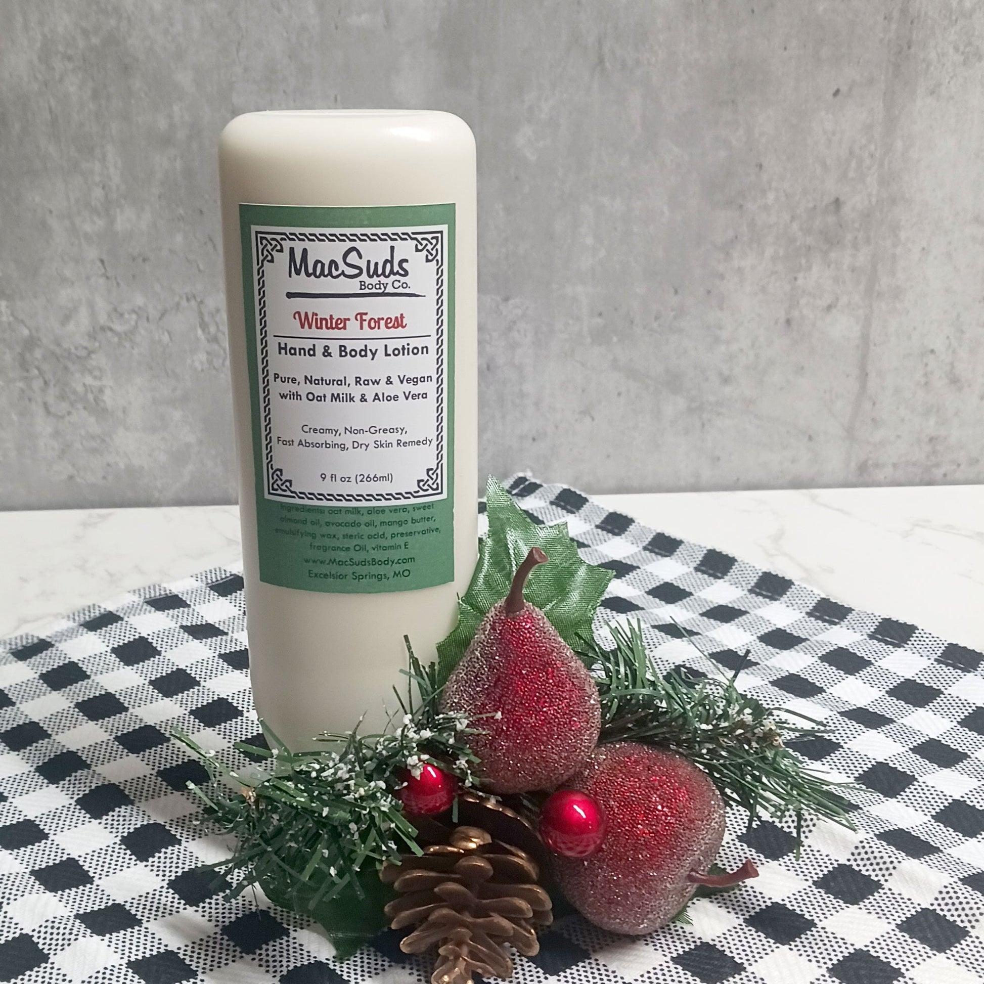 Winter Forest Hand and Body Moisturizing Lotion with Oak Milk